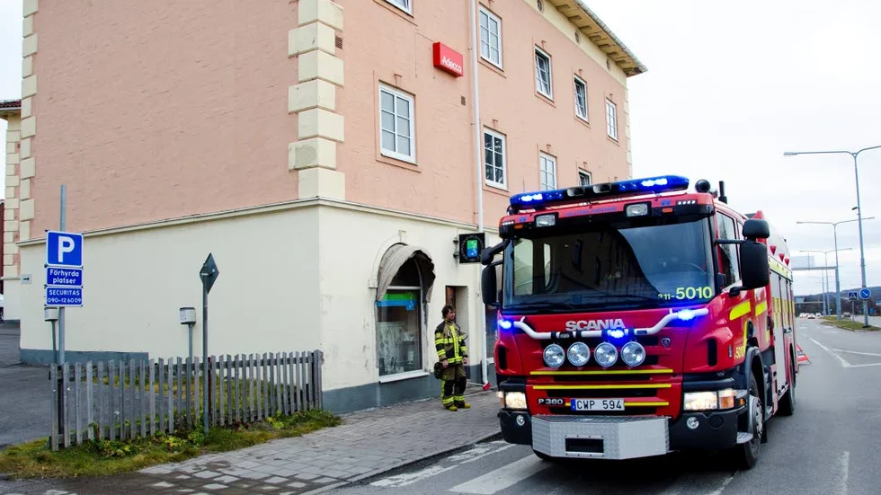 BRAND. En kontorslokal på nedervåningen i Martinssons hörna på Hjalmar Lundbohmsvägen eldhärjades under tisdagen.
