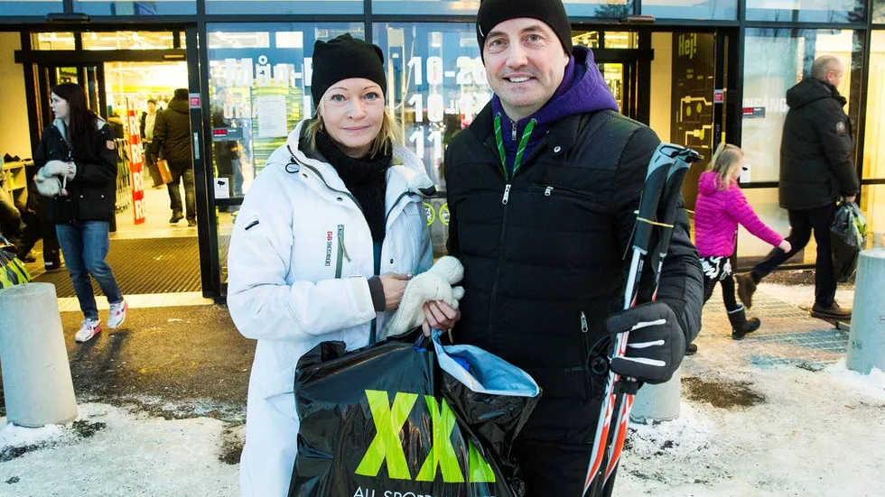 Skidpaket som blev mer än dubbelt så dyrt som det var tänkt. Men Liselotte Engelmark och Kent Eriksson var nöjda ändå.