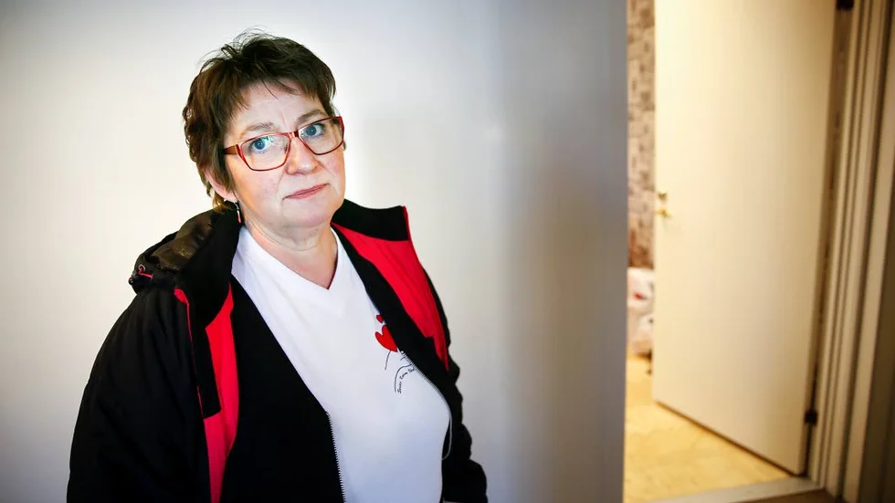 Avtalsbråk. Syster Karin eller Karin Mogenmark fick sitt hemtjänstavtal uppsagt av Bodens kommun. Nu tar hon strid i rätten för ett skadestånd.