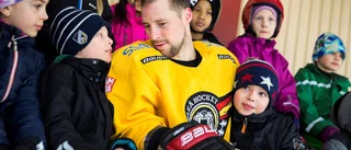 "Nu är det vi mot alla andra"