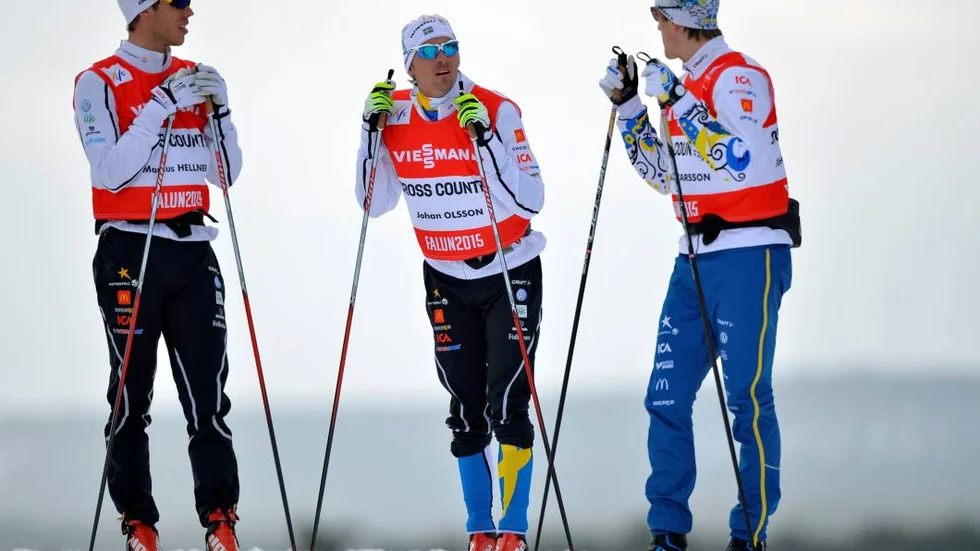 Utmaning. Det väntar en tuff stafett för Marcus Hellner, Johan Olsson, Calle Halfvarsson och Daniel Richardsson. I alla fall om man får tro den före detta stafetthjälten Christer Majbäck.