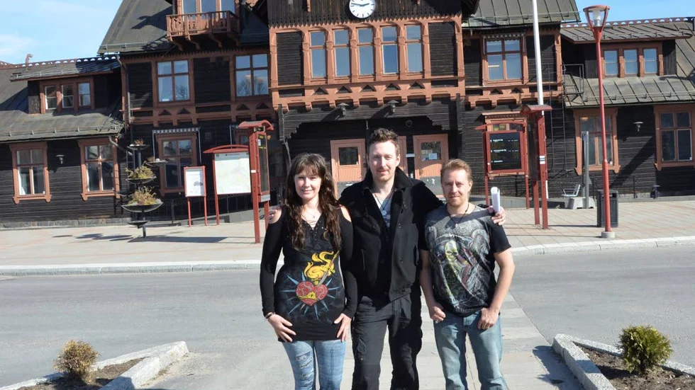 Nyöppning. I juni blir det premiär av 50-talsrestaurangen Susie Q som makarna Marko och Sara Ramberg ska flytta in i Bodens järnvägsstation. Fastighetsägaren Jonas lundström, mitten,  gläds över att nedre stadsdelen får mer liv och rörelse.