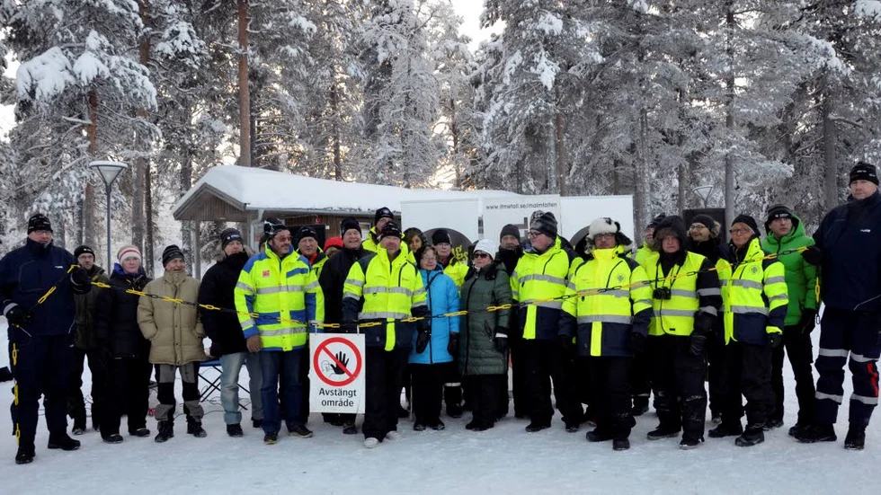 Fackföreningarna kräver regeringens omedelbara ingripande för ombyggnad och upprustning av den olycksdrabbade E10:an. "Det ska inte vara som rysk roulette att ta sig till och från sitt arbete." IF Metall, Transportarbetarförbundet, Byggnads Norrbotten, Kommunal och PRO.