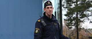 Polisen i Västervik gör riktad koll av cyklar i mörkret • Så mycket kostar varje lampa som saknas • Polisens råd till cyklister