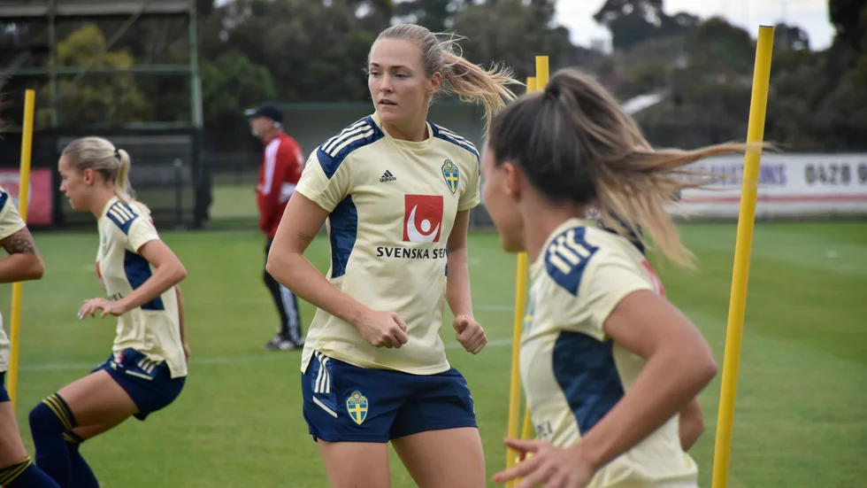 Magdalena Eriksson under damlandslagets träning i Melbourne inför landskampen mot Australien.