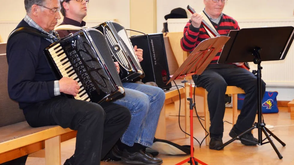MUSIKER. Henry Andersson, Jörgen Wennström och Rolf Vikström.