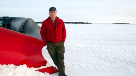 Bengt Lindgren, Brändön, plogar isvägarna.