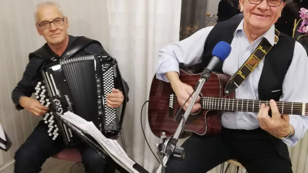 Husbandet Per-Erik och Sten stod för underhållningen.
