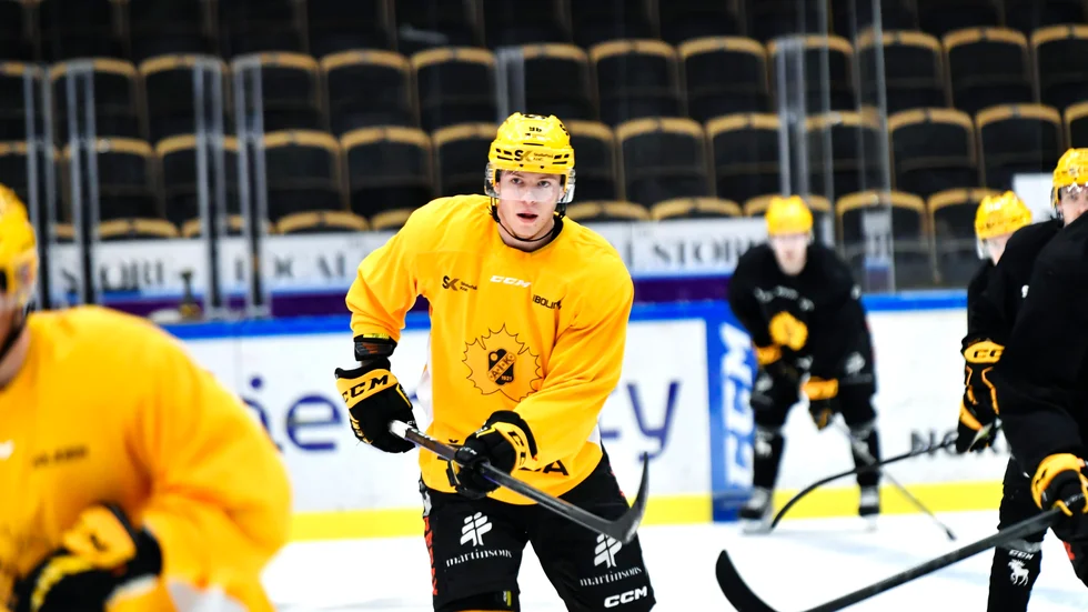 Nybilvne 24-åringen Rickard Hugg vill gärna inte avsluta bortamatchen mot Leksand på samma sätt som sist.