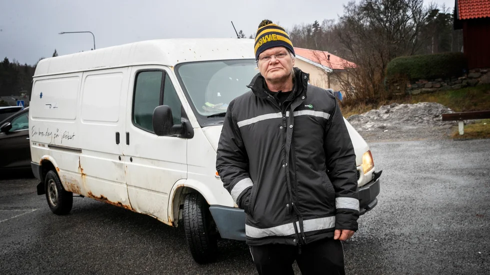 "Jag köpte bilen utan att kontrollera den tillräckligt, det är tråkigt", säger Torbjörn Kerje vars 23-åriga Ford Transit dömdes ut i efterhand.