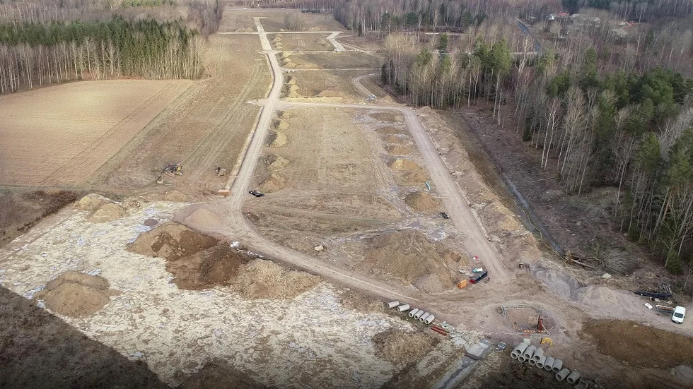 Ny gång- och cykelväg byggs nu i Borensberg i anslutning till Bråta hagar.
