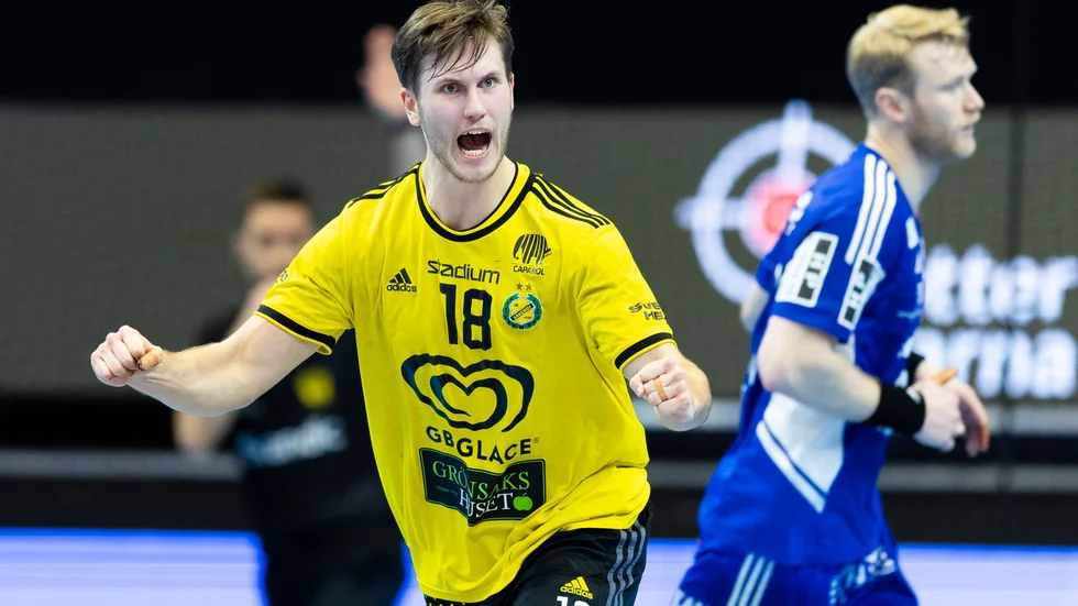 Eskilstunakillen Pontus Brolin stannar i Sävehof.