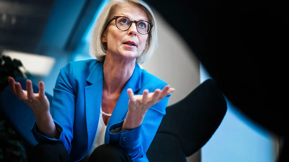 Finansminister Elisabeth Svantesson (M) tycks inte vara intresserad av att agera för att minska de negativa konsekvenserna av stigande räntor för enskilda och företag.
