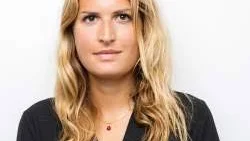 Leyla Öfwerström, informatör på Fritidsresor.
