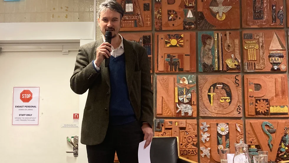 Maxim Grigoriev fick årets Eyvind Johnsonpris.