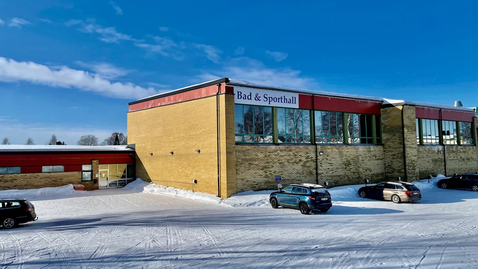 Råneå badhus och sporthall är viktiga för bygden 