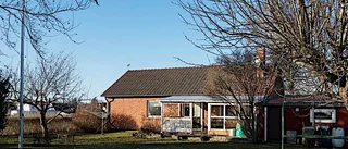 Retrokänsla i 50-talsvilla i Grillby lockar på Hemnet