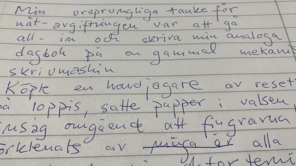 Det är enklare att skriva för hand än på mekanisk skrivmaskin.