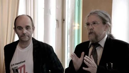 Tapio Salo och Bengt Pohjanen på presskonferens