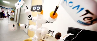 Robotar och slalom på Komteks invigning