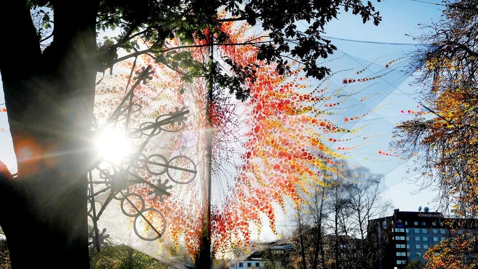 I helgen väntar ljusfest i Stadsparken under festivalen Nattljus. Flera av installationerna i parken kommer att finnas kvar även efter festivalen, som en del i kommunens satsning på julbelysning.