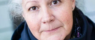 Bildspel: Stal datorer och krossade glas