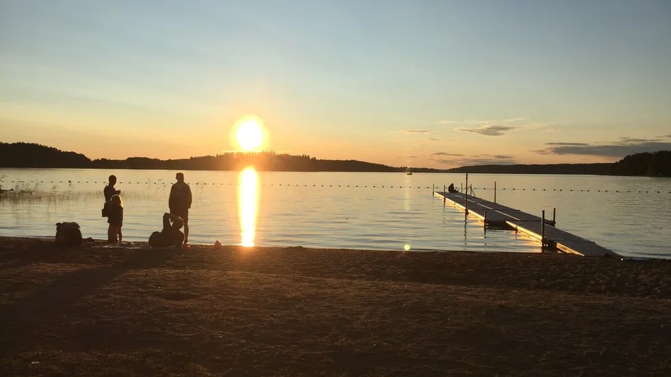 Frågan kvarstår: Vem ska driva vidare Klämmingsbergsbadet? Kanske får vi svaret om några veckor.