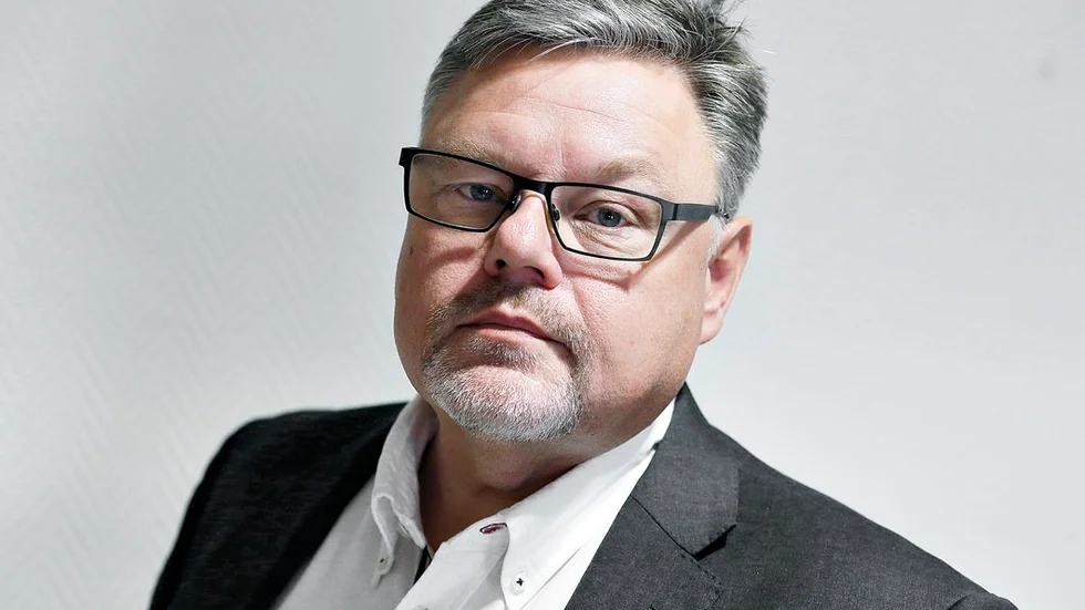 "Vi ber aldrig kunderna att identifiera sig med mobilt bankid eller bankdosan om vi ringer", betonar Anders Skepplund, säkerhetschef på Sparbanken Rekarne.
