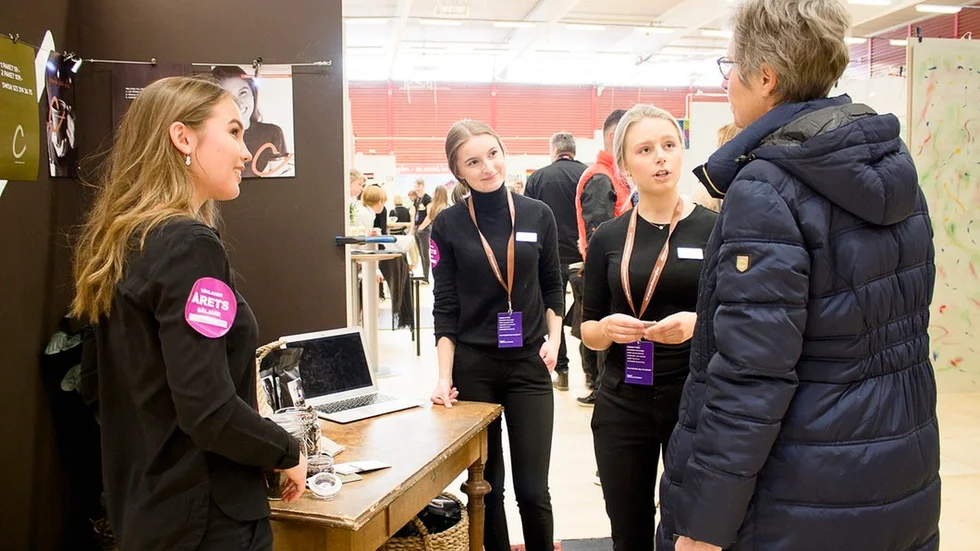 Johanna Plate, Lovisa Korsell och Moa Eriksson från Europaskolan i Strängnäs har satsat på gott kaffe som man kan ta med sig överallt.