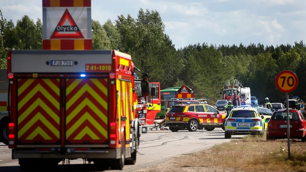 Olyckan inträffade på den så kallade flygrakan mellan Kjula och Ärla vid halv femtiden på fredagskvällen.