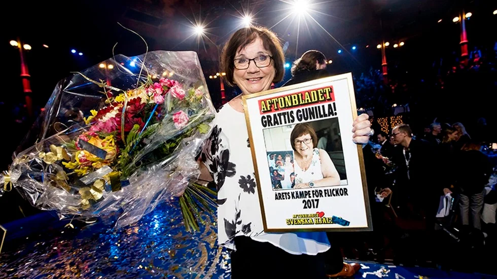 Barnmorskan Gunilla Ek från Valla har av Svenska hjältars jury utsetts till Årets kämpe för flickor 2017. Foto: Aftonbladet/Magnus Sandberg