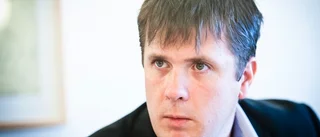 Krav om översyn av kommunikationsverksamheten