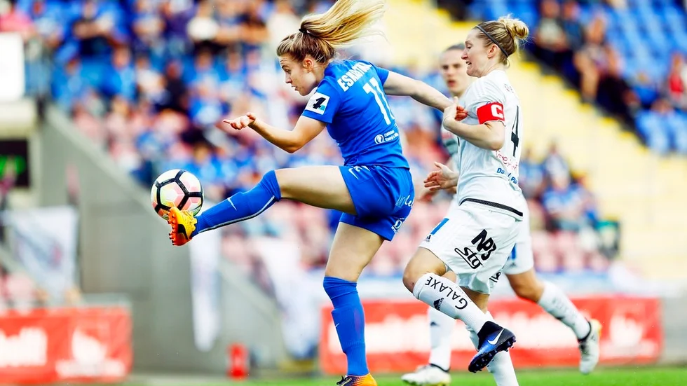 Fiona Brown, som har gjort en bra debutsäsong i Eskilstuna United, kan numera även titulera sig landslagsmålskytt för Skottland. Arkivfoto: Niklas Holm