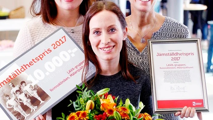 Väldigt hedrade, känner vi oss som, säger Lisa Björling, Emma Younis och Pia Zetterman.