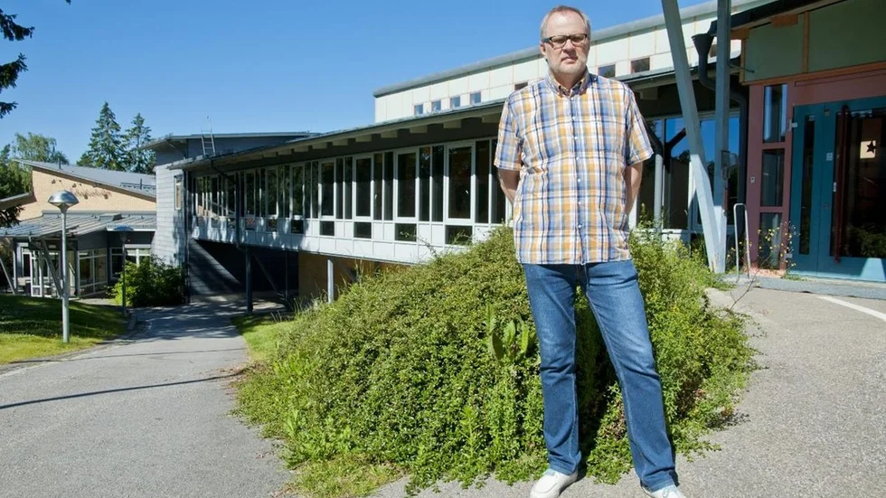 åsbackskolan.jpg