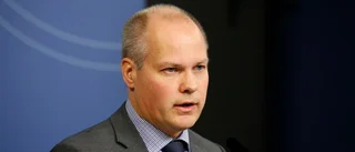 Minister på besök i Mariefred under öppet möte