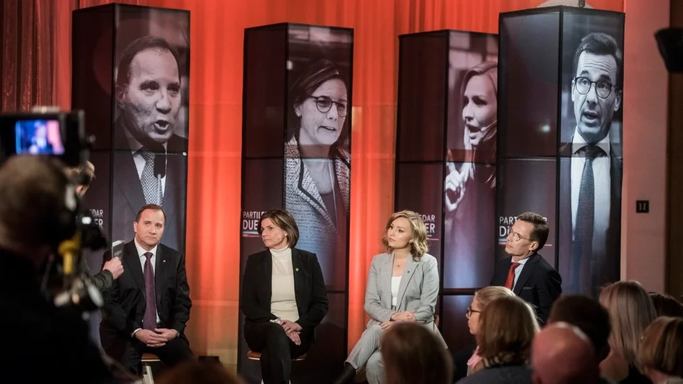 De borgerliga och de rödgröna är båda skyldiga till fastlåsningen av blockpolitiken och till att det är allt svårare att regera i minoritet.