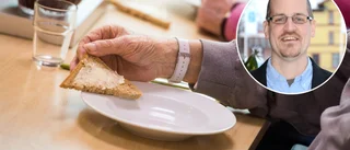 Lovade fler vårdbiträden – tror inte att det är en lösning: "Det handlar om att ha rätt bemanning"