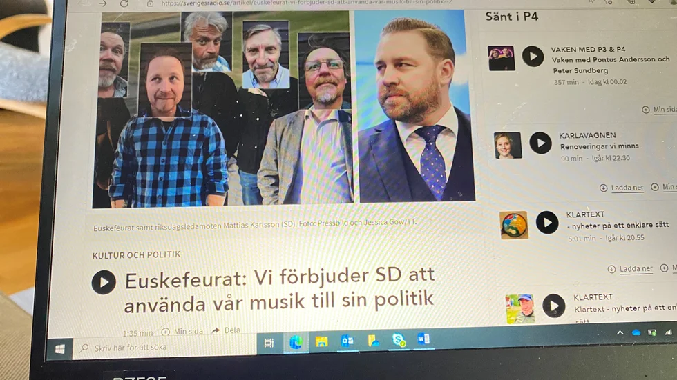 Ingen har väl missat att Sverigedemokraterna använt sig Euskefeurats musik, och att det föranlett att bandet tar bort sin musik från Instagram. Konstigt nog valde inte partiet Storswensken, som ju annars känns passande till de budskap nämnda parti förmedlar. 