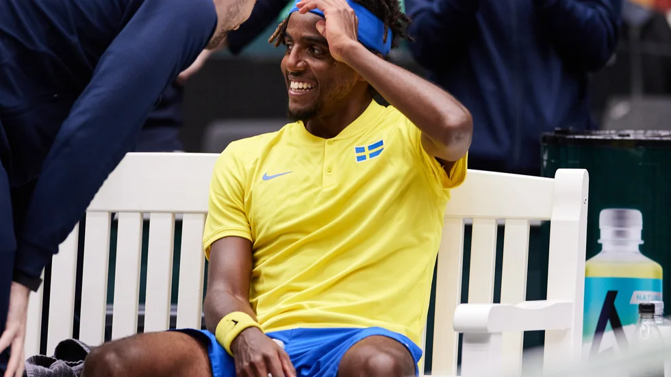 Elias Ymer, 26 år, ställs mot australiern Jason Kubler eller argentinaren Thiago Augustin Tirante i kvalfinalen till Wimbledon.
