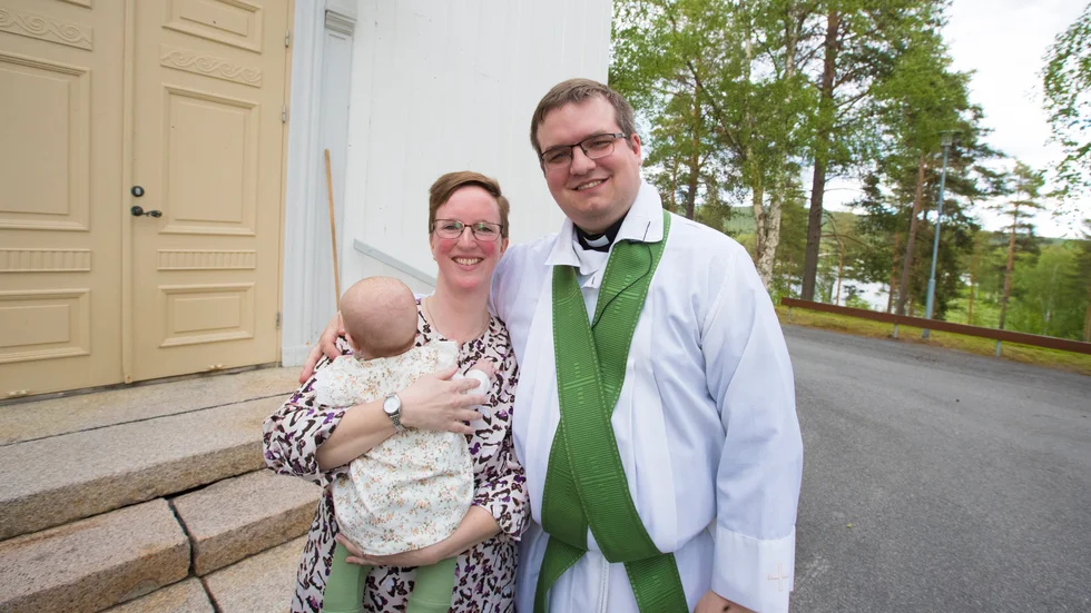 Erik Ziewersson hälsades välkommen i Gunnarsbyns kyrka. 