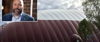 Vallöftet från S – tänker flytta fotbollshallen: "Har skapat otroligt mycket problem"