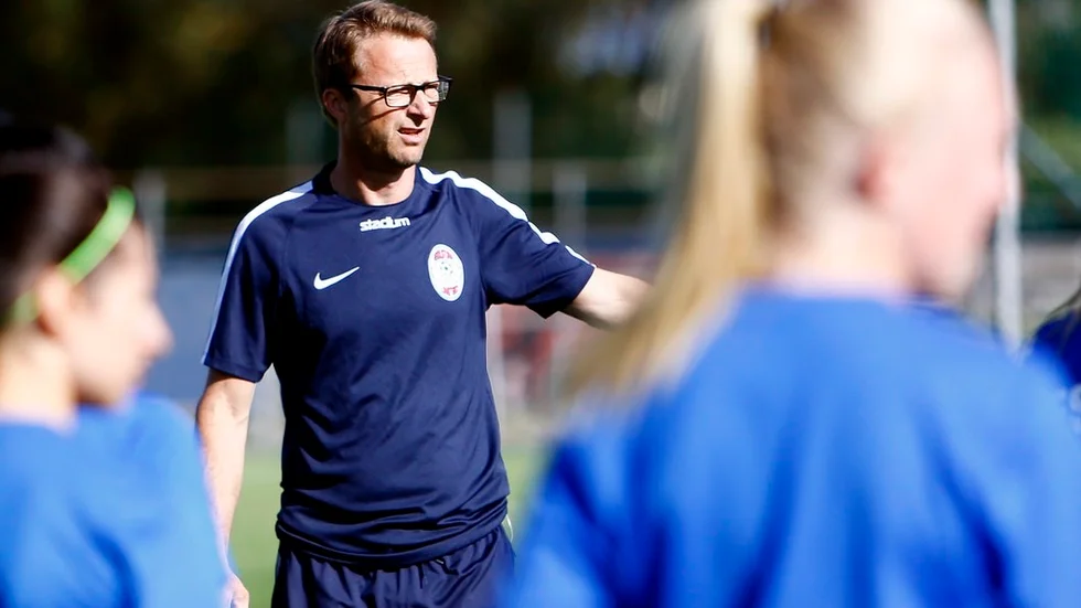 Pär Bergström och övriga i Eskilstuna Uniteds F16-lag gör debut i Gothia cup.