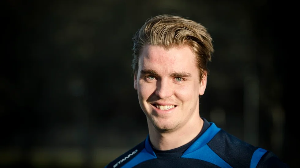 Andreas "Adde" Pettersson har inte bestämt sig än. Skriver ytterbacken på för Råby och därmed slår följe med sin namne Per i backlinjen lär laget inte släppa in många mål.