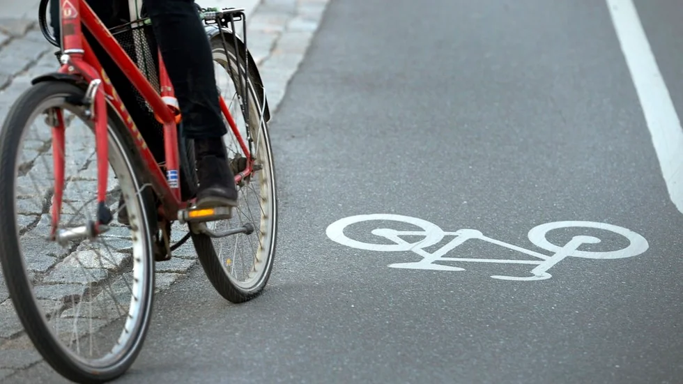 MP vill satsa 50 miljoner under fyra år för att Eskilstunas cyklister ska få bättre förutsättningar.