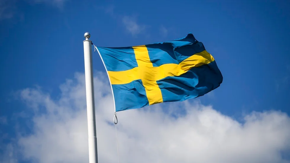 6 juni, nationaldagen, är på en fredag nästa år.