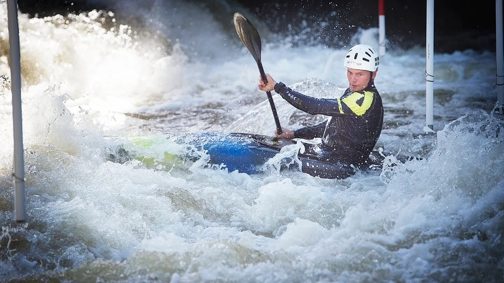 Tvärstopp i VM för Erik Holmer, trots ett länge mycket lovande andra försöksheat. Det blev ett nattsvart svenskt VM i ett mycket varmt Rio där det under K1-kvalet var runt 40 grader.