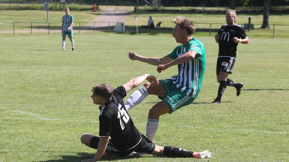Zeros spelade 0-0 i bortamatchen mot Grebo. Nu återstår endast tre matcher i den jämna bottenstriden.
