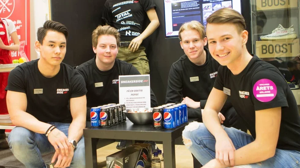 Sneakerside UF från Grillska gymnasiet i Eskilstuna med Tony Leikas, Edward Karlsson, Rasmus Buck och Svante Thorslund.