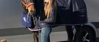 Ebba och Extrem fick biljett till Danmark